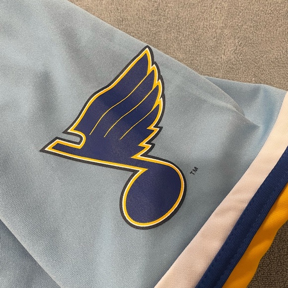 St. Louis Blues AND St. Louis Cardinals Baseball Jersey!!! NWOT!!!! - Picture 3 of 8